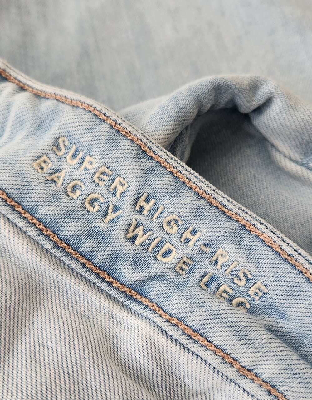 American Eagle Wide Leg Jeans - Picture 4 of 7
